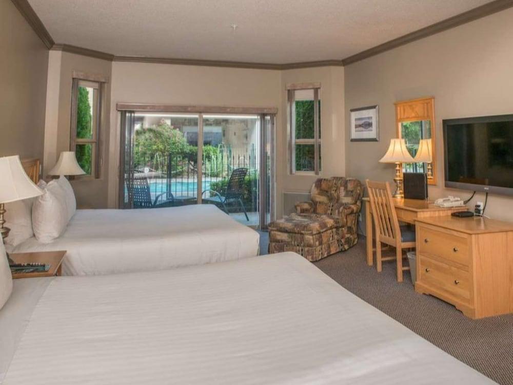 Hilltop Inn - Salmon Arm Εξωτερικό φωτογραφία