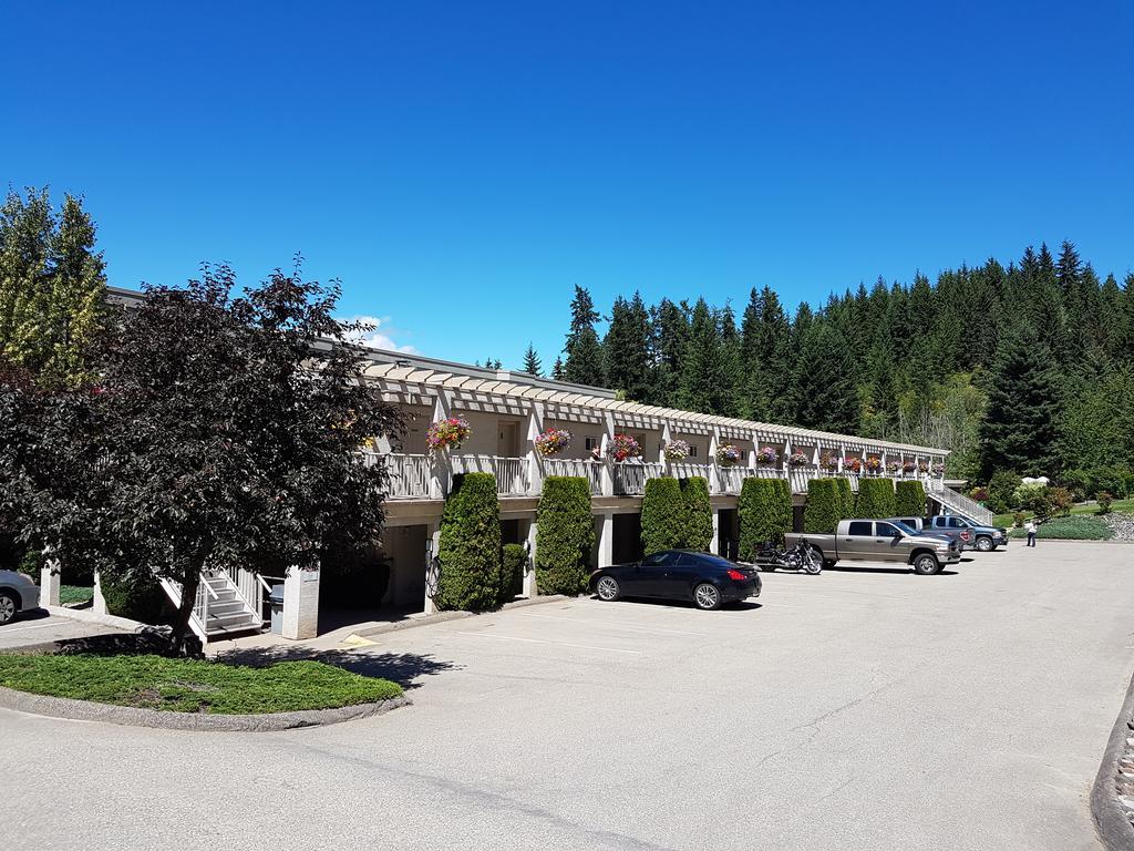 Hilltop Inn - Salmon Arm Εξωτερικό φωτογραφία