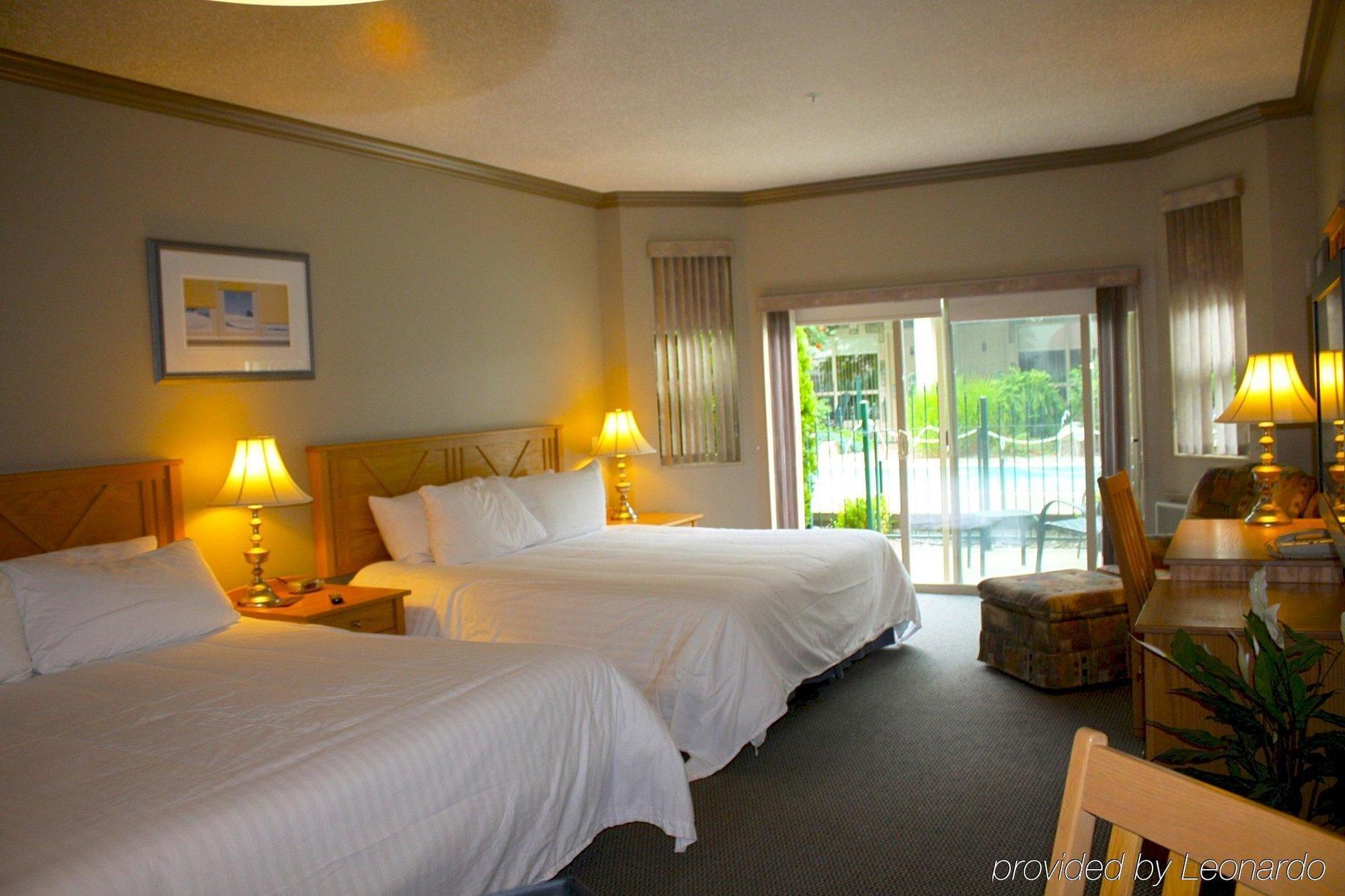 Hilltop Inn - Salmon Arm Εξωτερικό φωτογραφία