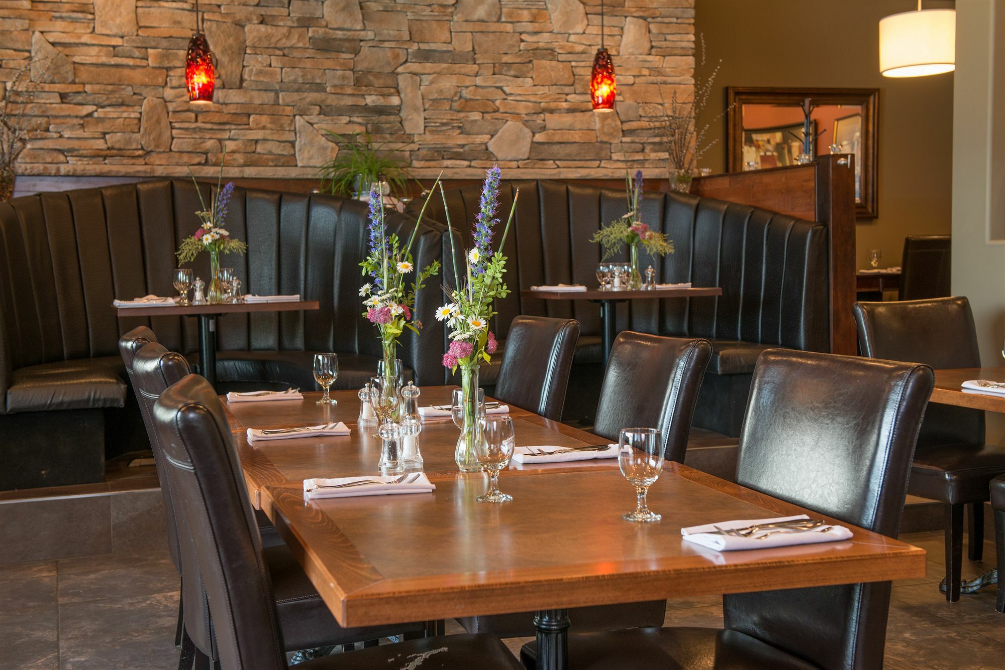 Hilltop Inn - Salmon Arm Εξωτερικό φωτογραφία